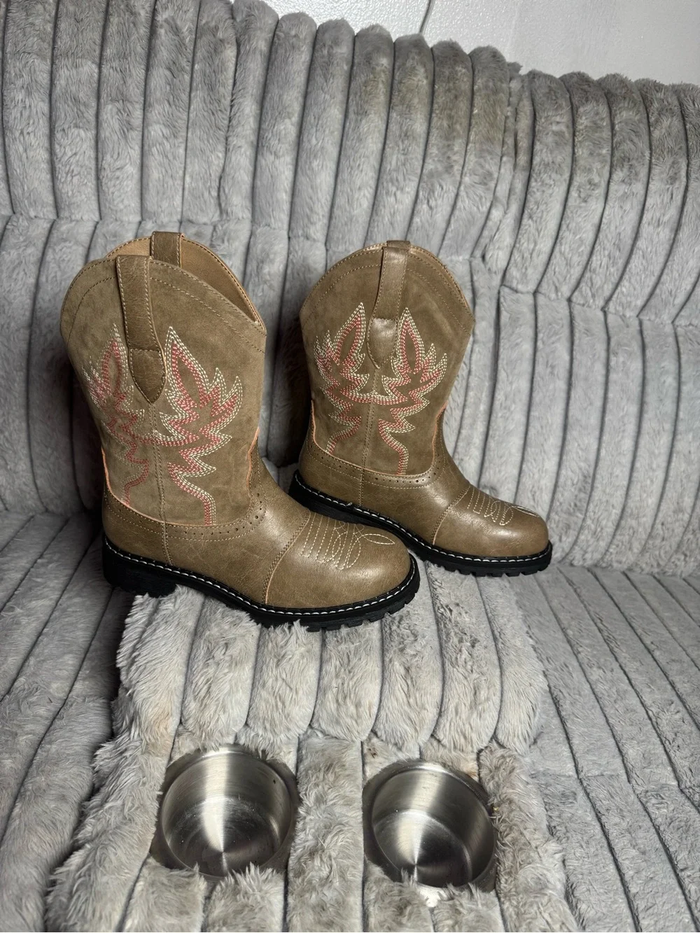 Hawkwell Tan Western Boots with Pink Stitching